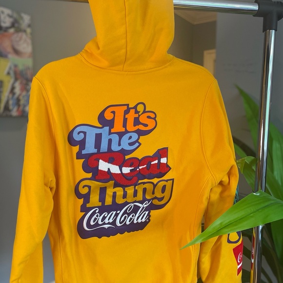 CocaCola Champions Hoodie. Yellow, with multicolor designs and Heavyweight. - Picture 2 of 4